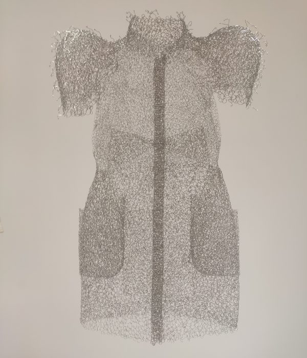 TheRedMannequin-GiacomoBevanati2