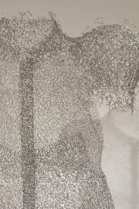 TheRedMannequin-GiacomoBevanati5